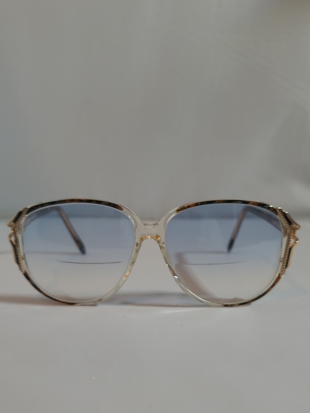 Vintage Blue Gradient Lens Women's Sunglasses